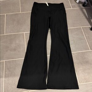 Fabletics Black Women’s Large Ribbed Cross Over Flare Leggings Pants